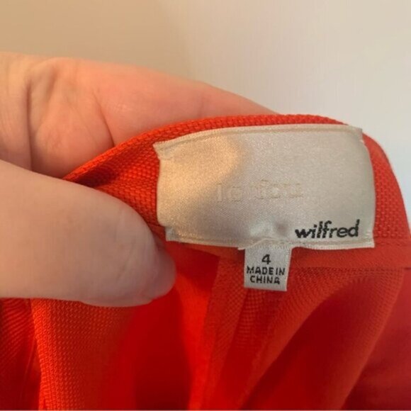 Aritzia Wilfred Le Fou Red High Rise Shorts 4 - Picture 4 of 8